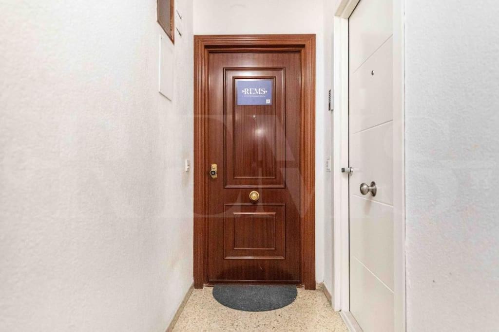 Bright And Modern Apartment By Rems Málaga Dış mekan fotoğraf